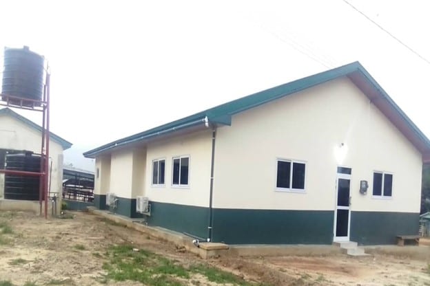 Construction of 1no Medical Theater at Brenase Polyclinic