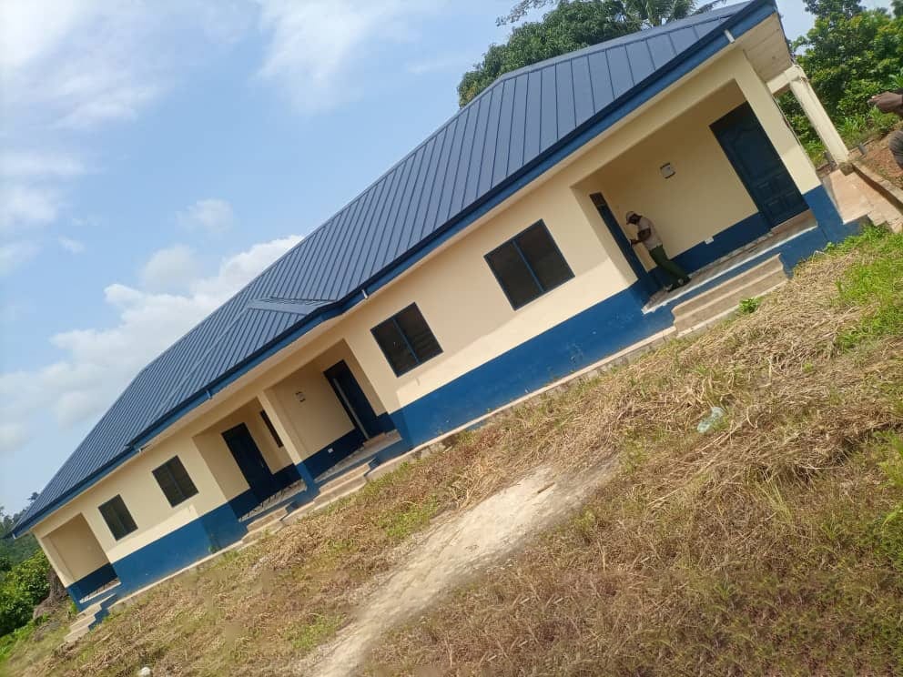 Police Station with 4-Unit Quarters