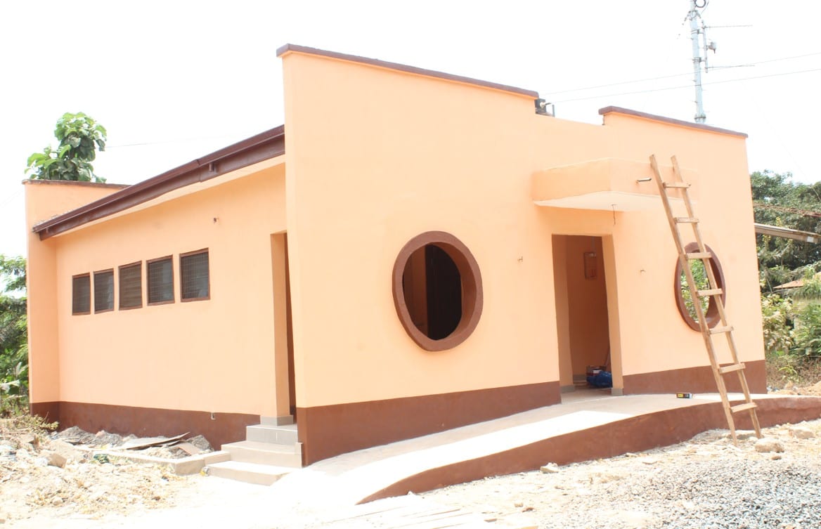 Construction of 10-Seater Water Closet Toilet Facility with Mechanized Borehole at Ahyiresu
