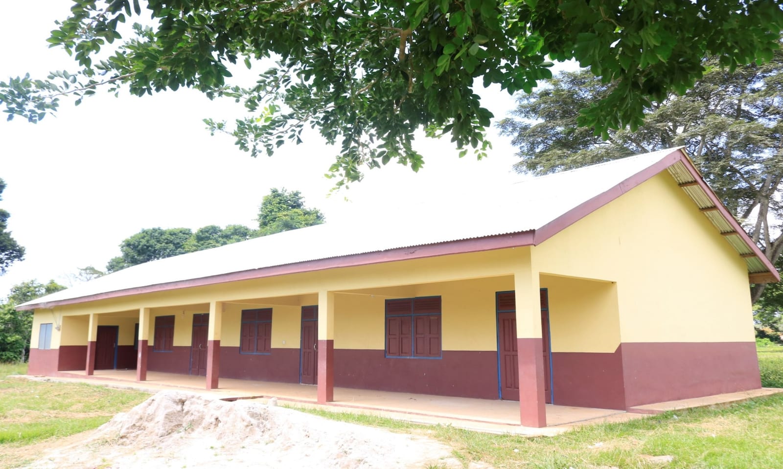 1No. 3-Unit KG Classroom Block with Ancillary Facilities at Ampenkro
