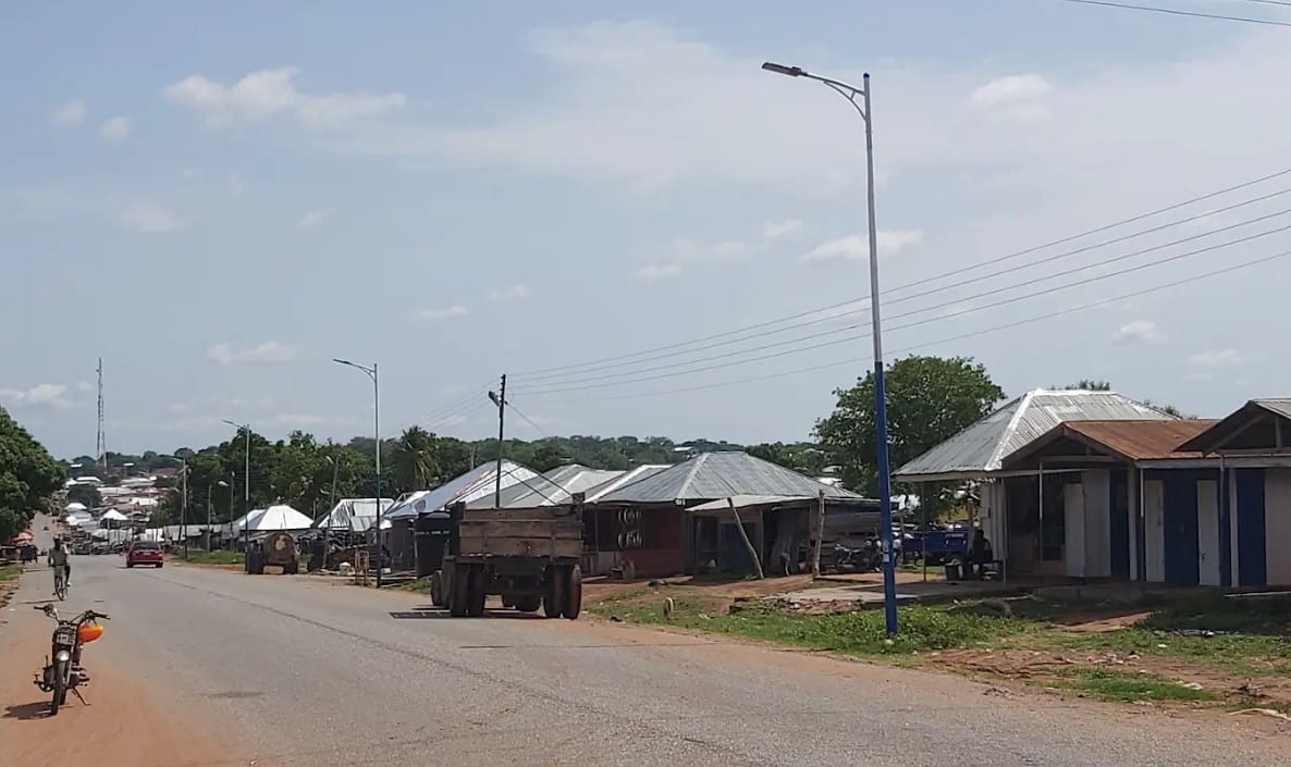 Installation of Silver Poles Streetlights at Amantin