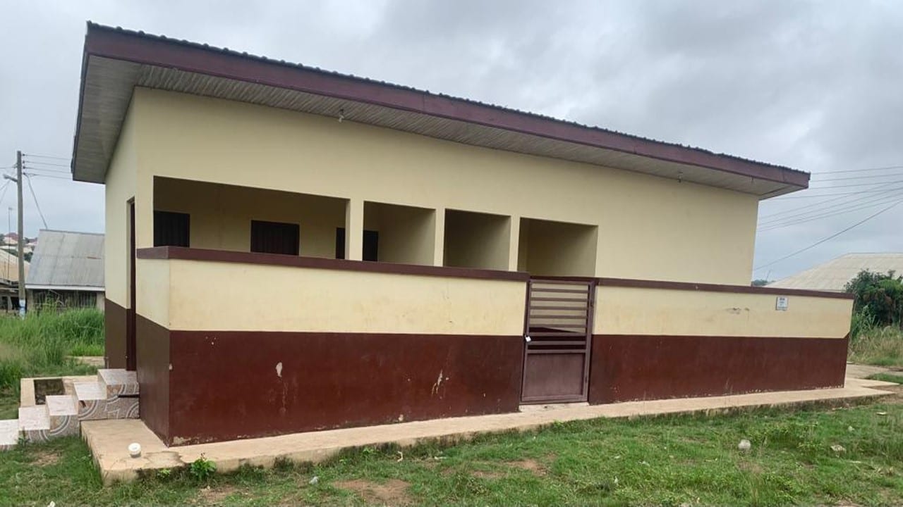 6-Seater W/C Toilet Facility with Mechanized Borehole at Amadum Adankwame