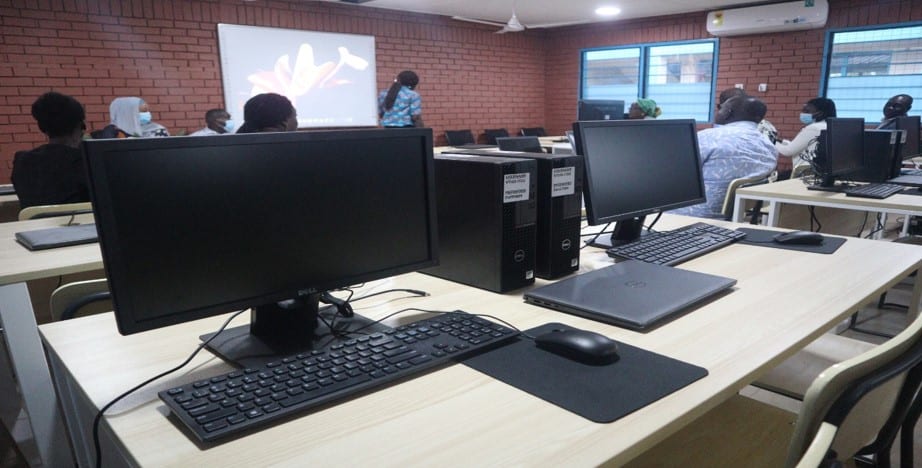 Distribution of Computers to Kanda NVTI