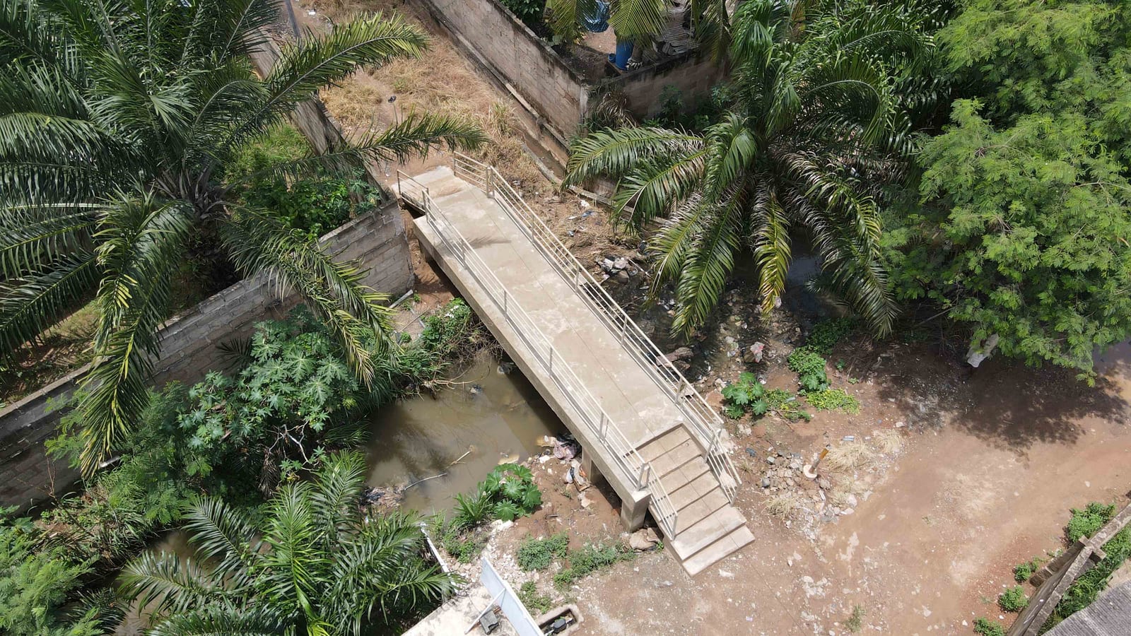 Construction of Footbridge at Mempeasem