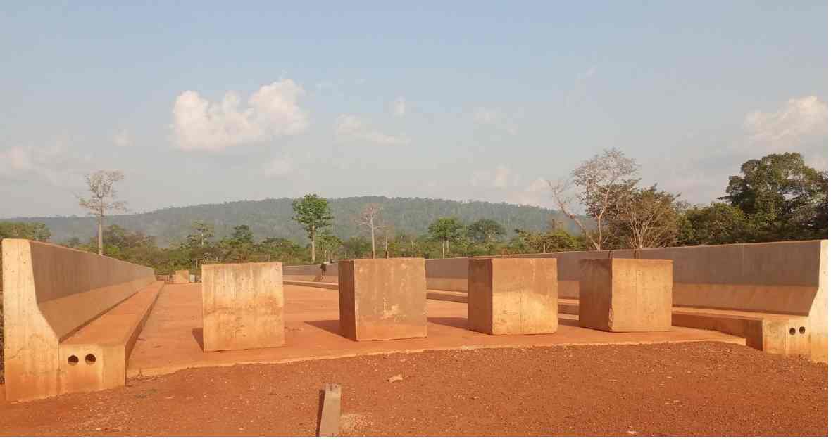 Construction of Elloukrom Bridge