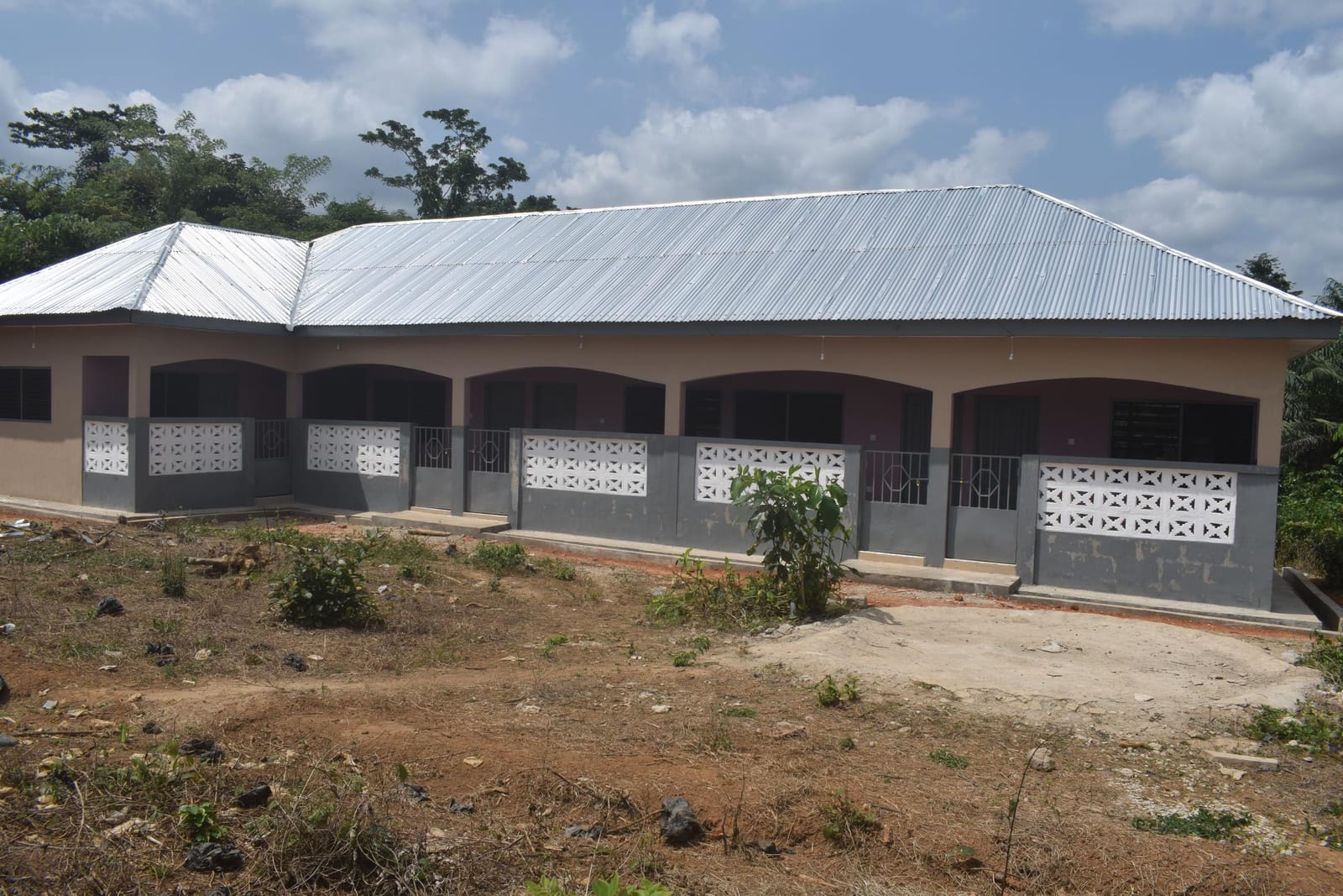 Construction of 4-Unit Teachers Quarters at Bokabo