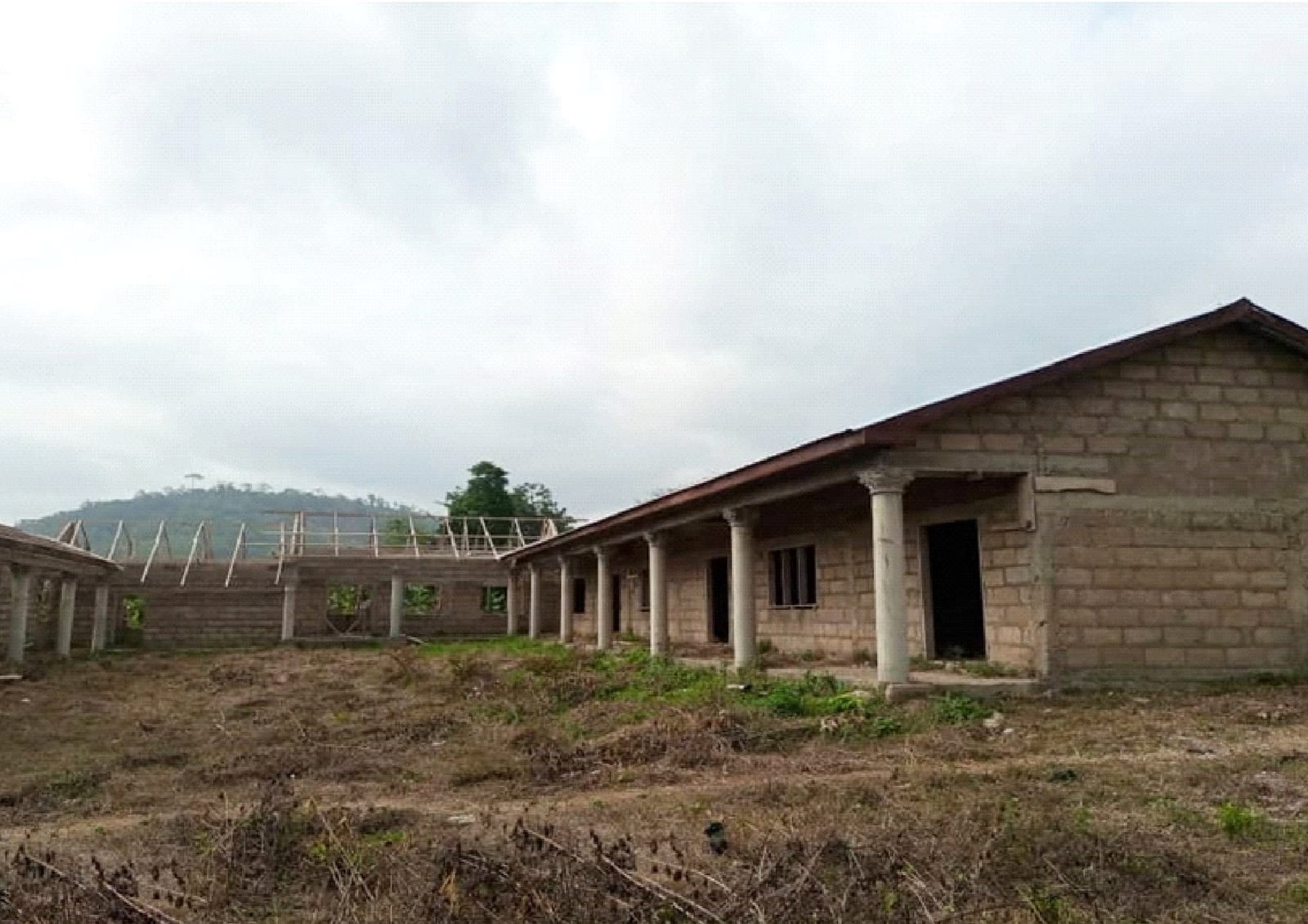 1No. 6-Unit Classroom Block with Ancillary Facilities at Tebeso No.2