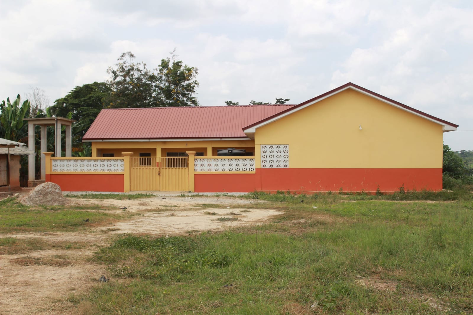 Construction of 1No. 2 Unit KG with Ancillary facilities at Apinkra