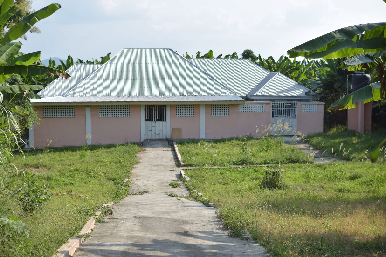 Construction of 1No. CHPS Compound at Old Pipie