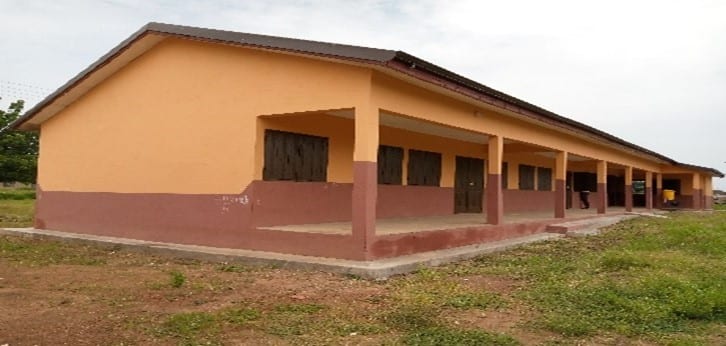Basic School Project at Siniensi JHS