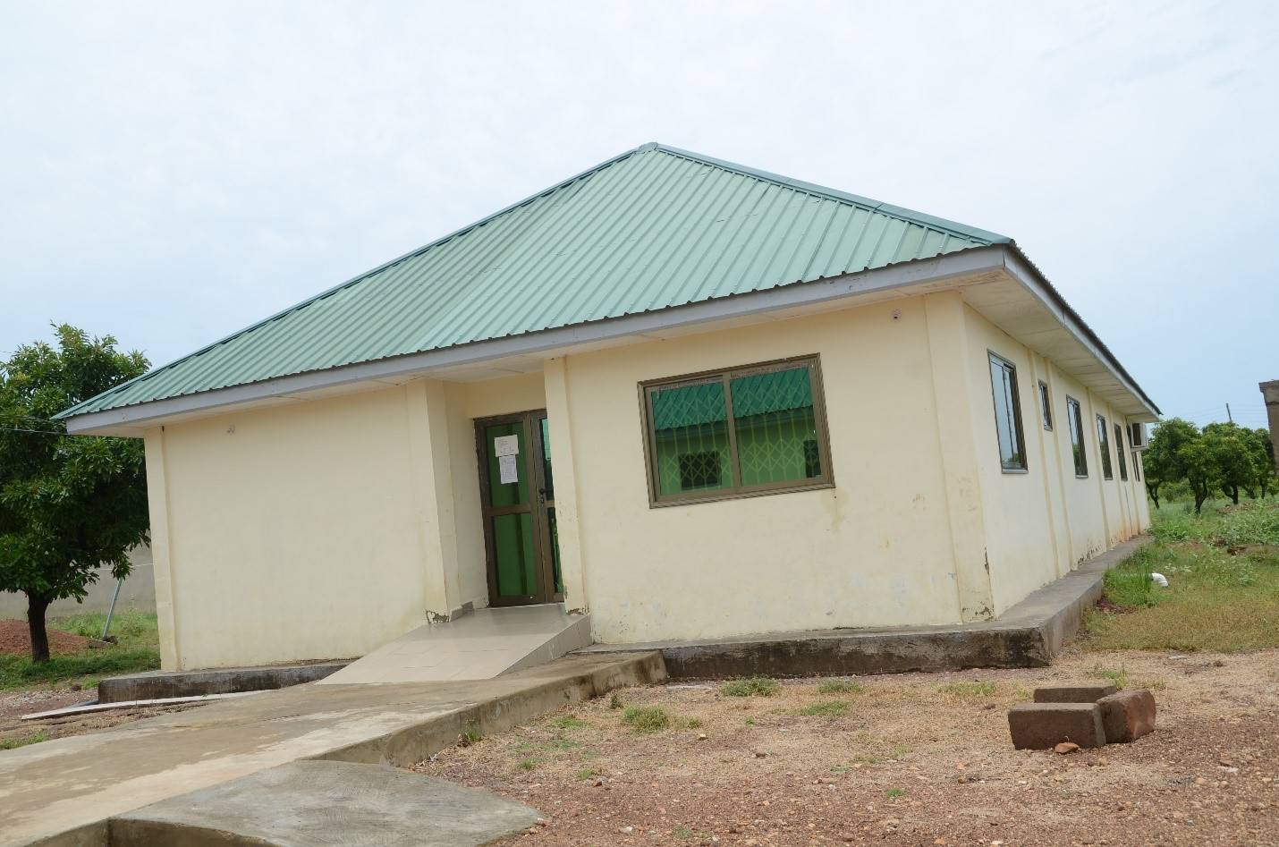 Construction of operating theatre at Issa Polyclinic