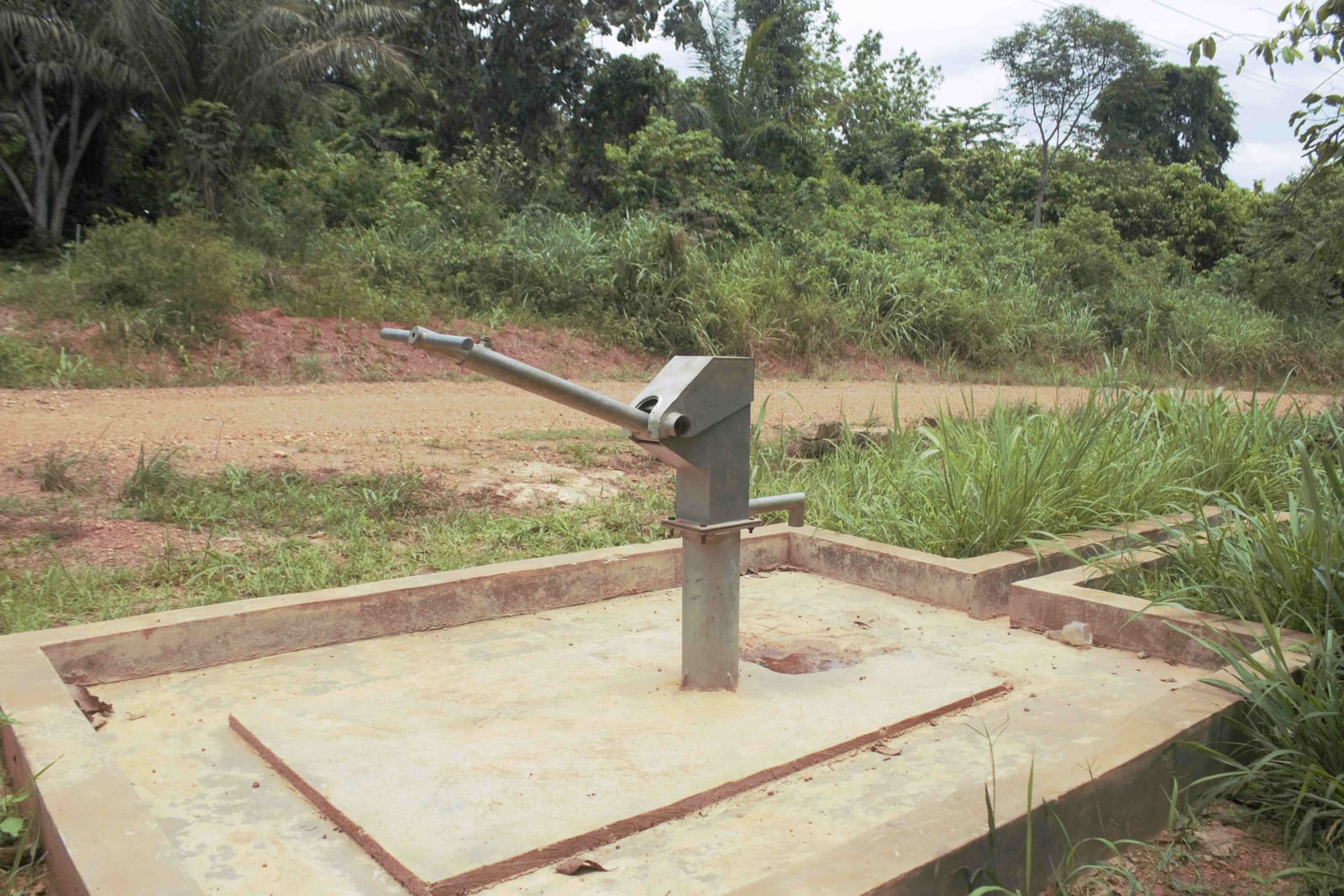 Drilling of borehole at Kwaadwomo-Ghanabrewa