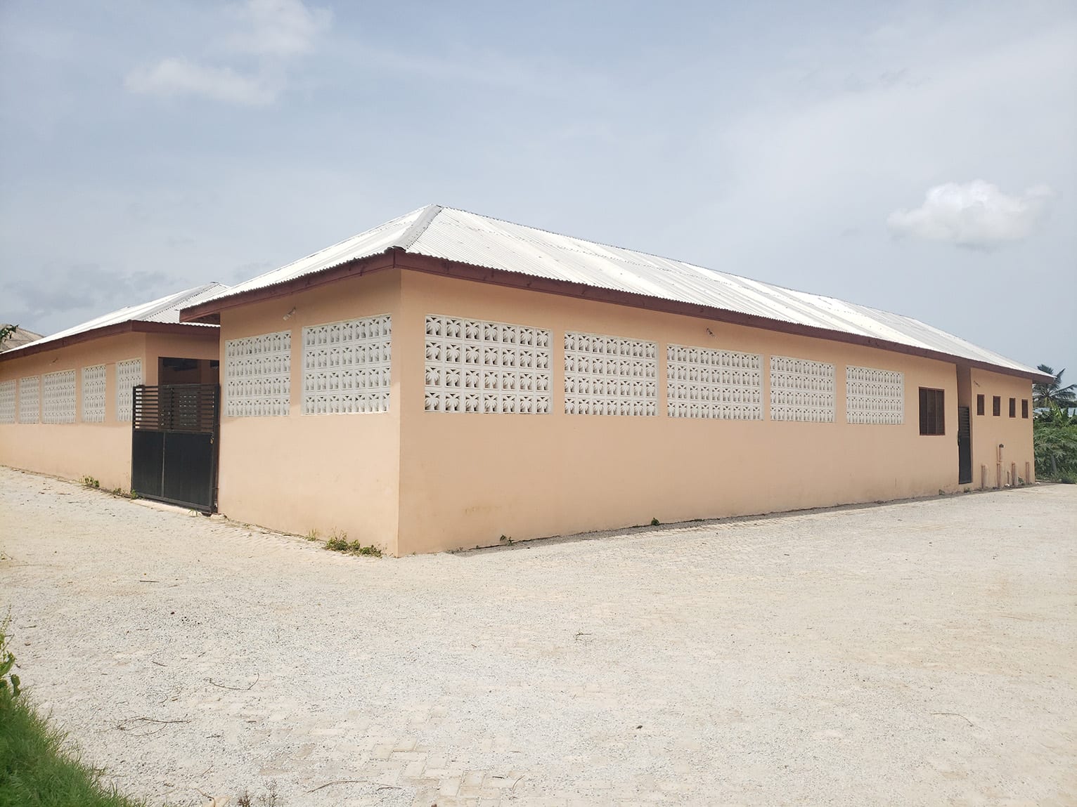 Construction of 1 No. Community Centre and paving of external grounds at Eyisam