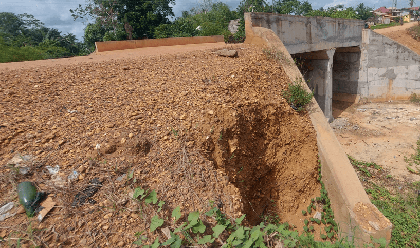Construction of Emergency Bridge to Link Aiyinase and Menzezor