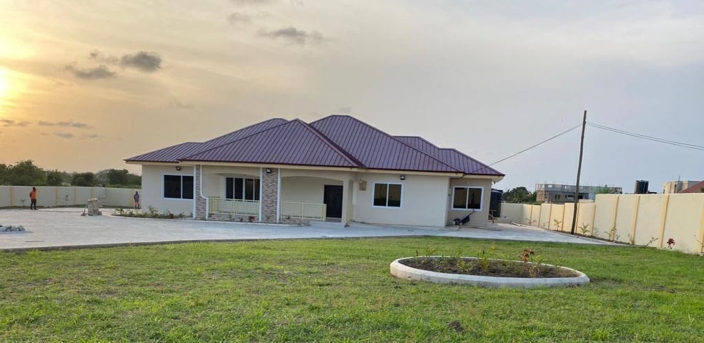 Construction of MCE Residence at Tuba