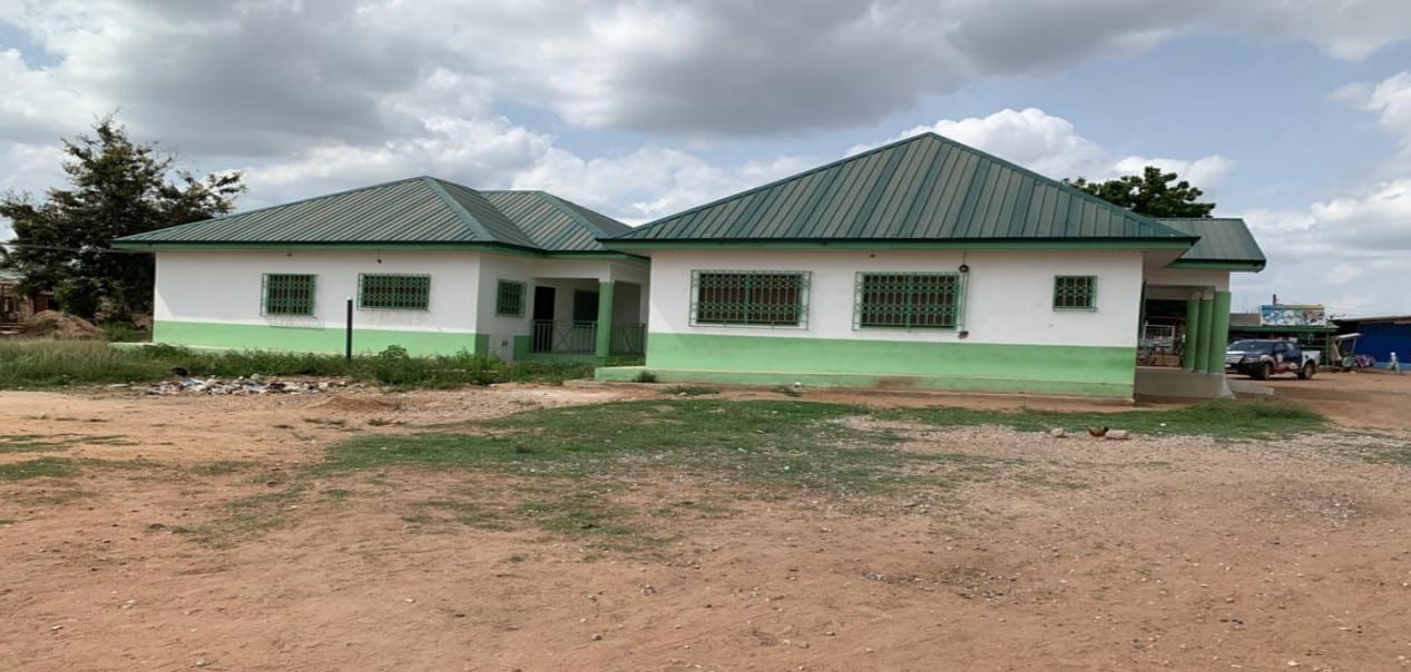 CHPS Compound with Staff Bungalow at Obeyeyie