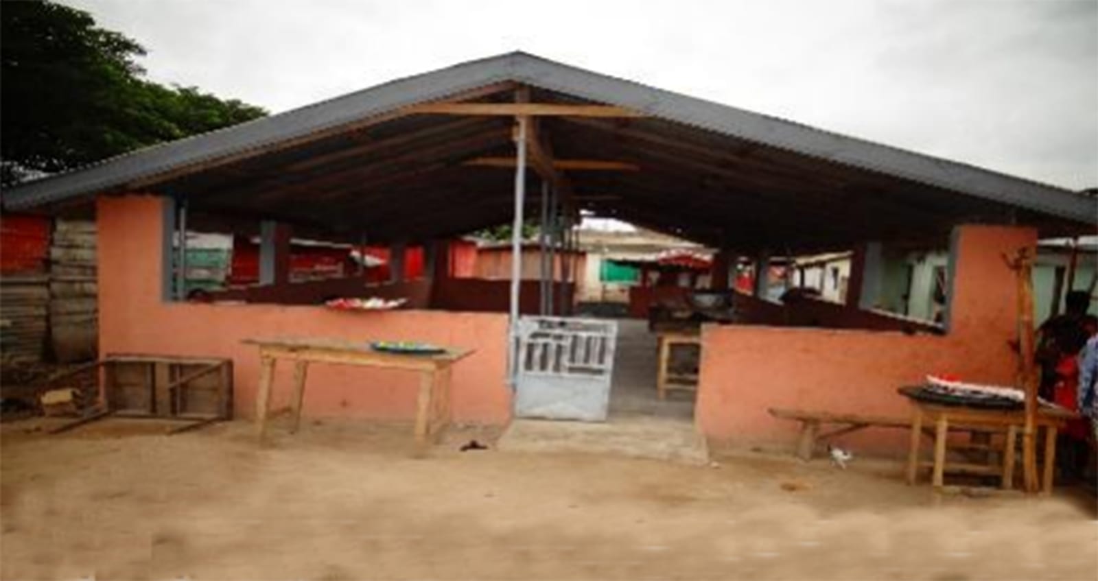 Construction of 1 No. Market Shed at Gomoa Mangoase