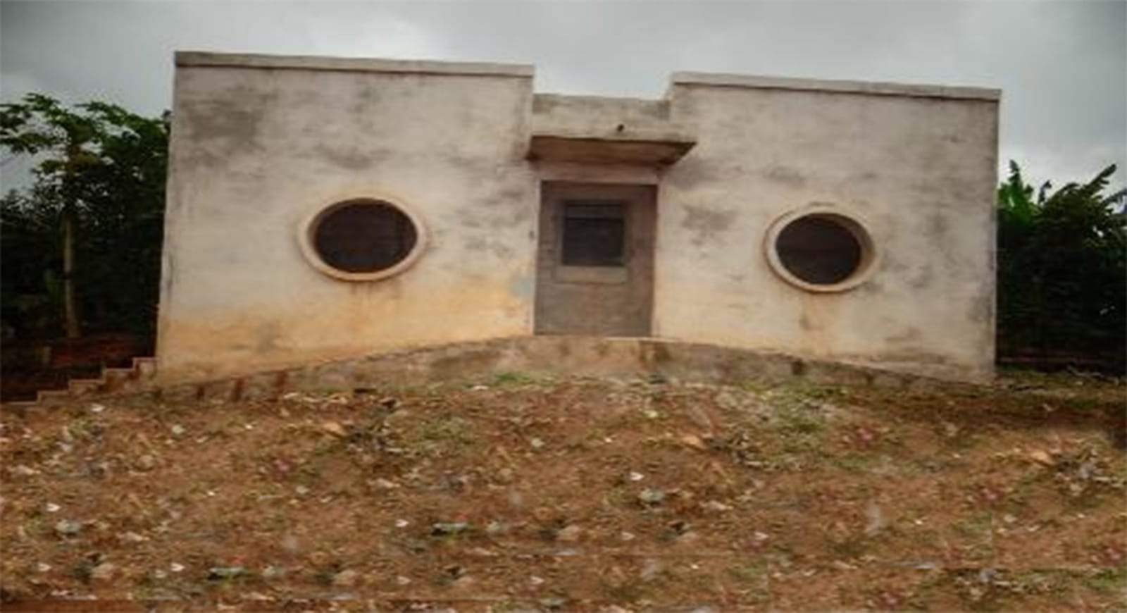 Construction of 1 No. 10-Seater Toilet Facility at Gomoa Aboso