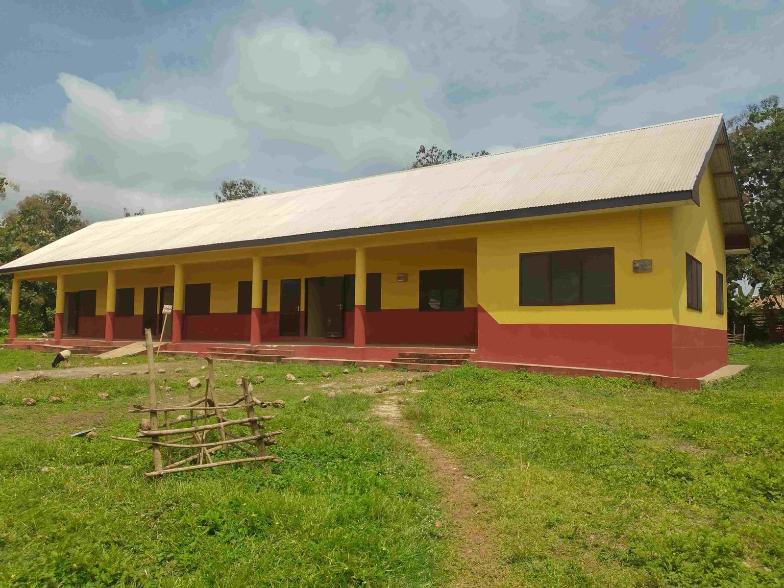 3-Unit Classroom Block with Ancillary Facilities at Kwasibuokrom