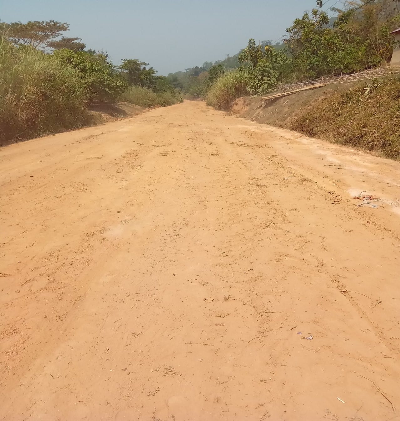Reshaping of Oseikrom Junction-Teteman Feeder Road Phase 1 (8km)