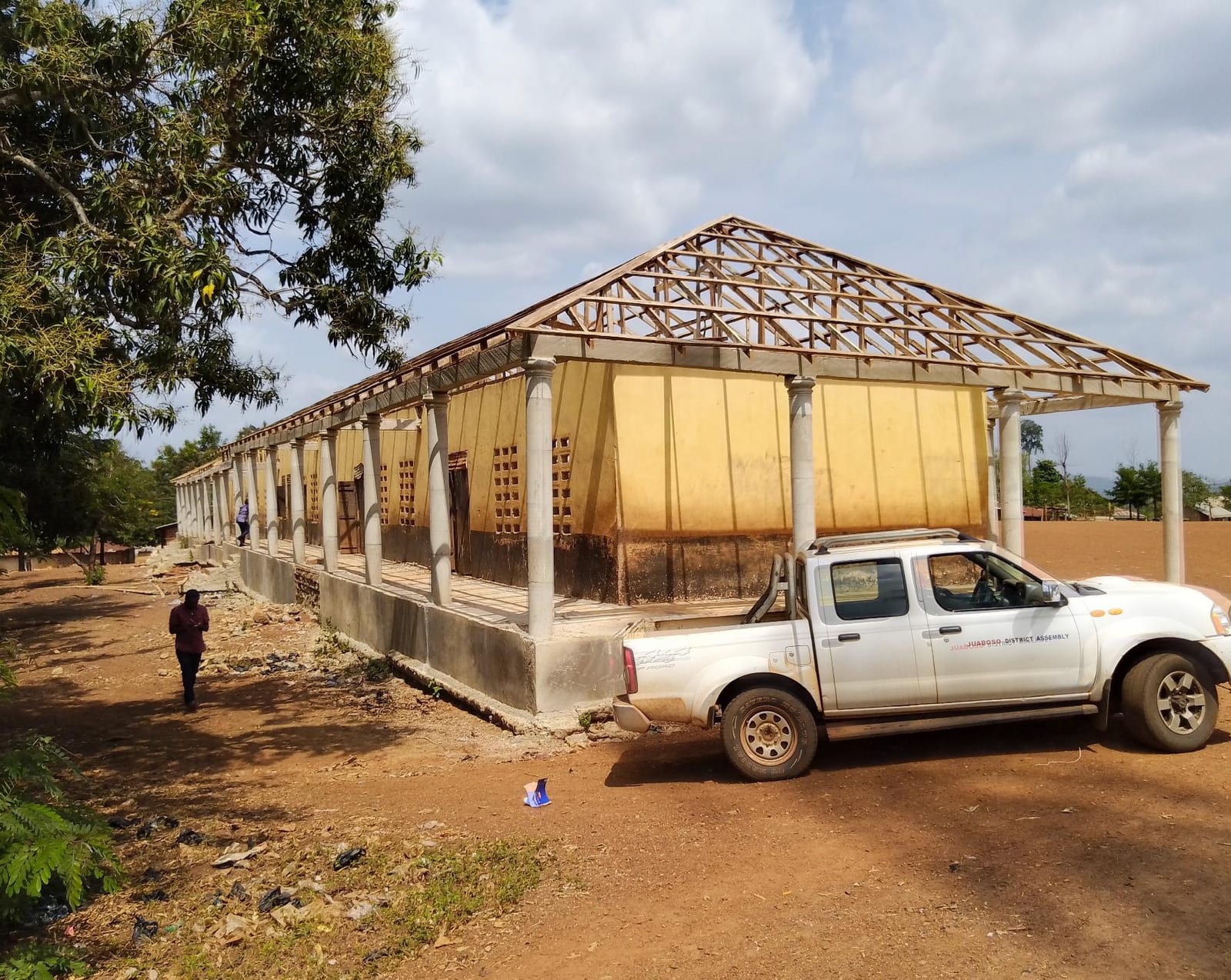 Renovation of 6-Unit classroom block at Sayerano