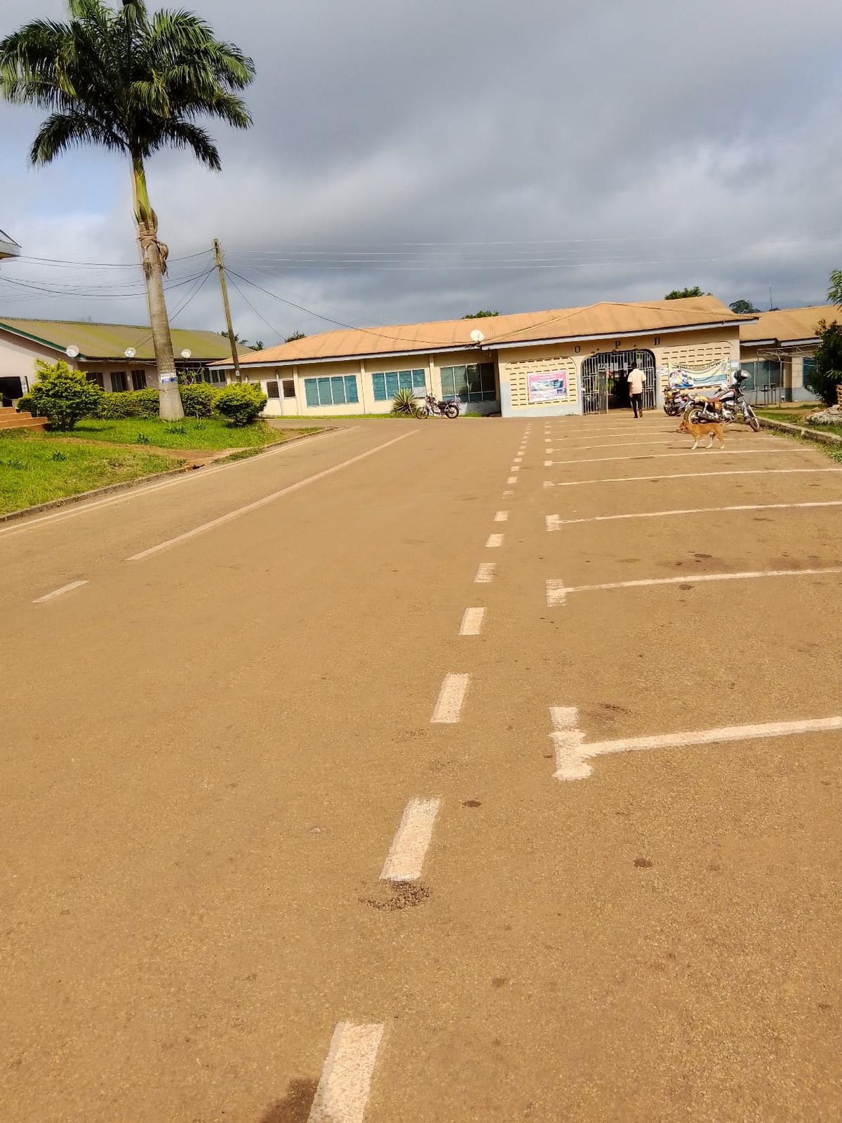 Tarring of Juaboso District Hospital road
