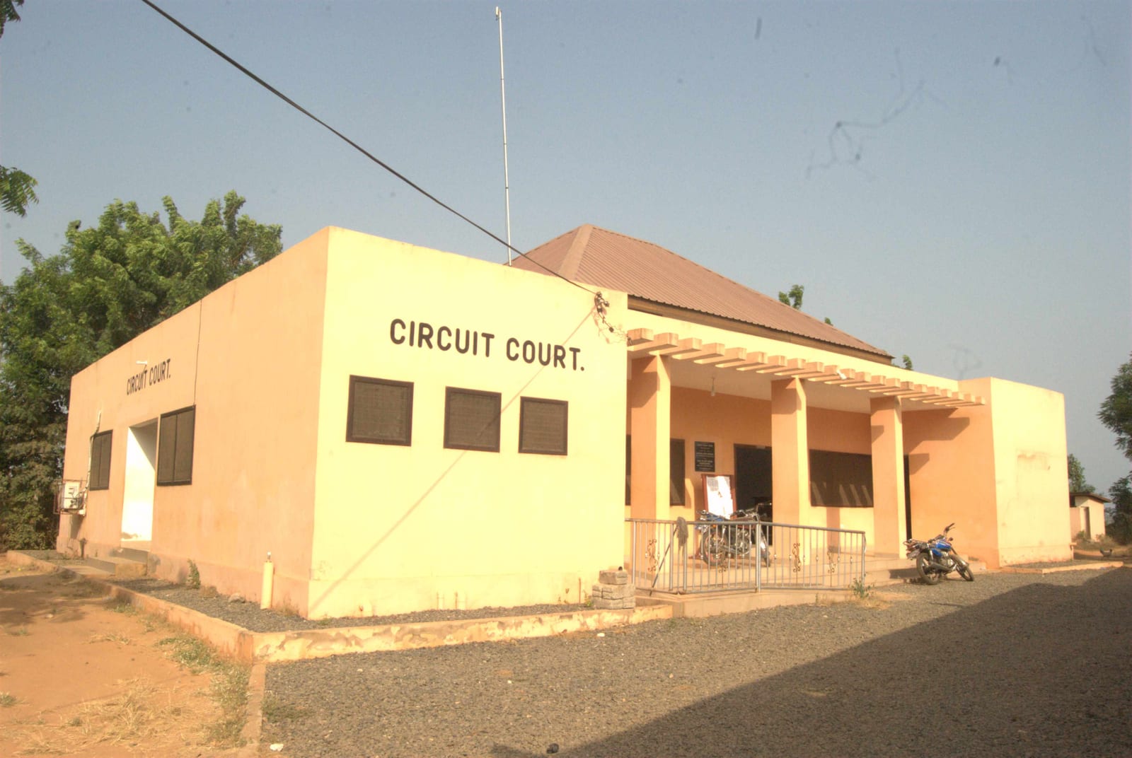 Construction of Circuit Court at Tokor