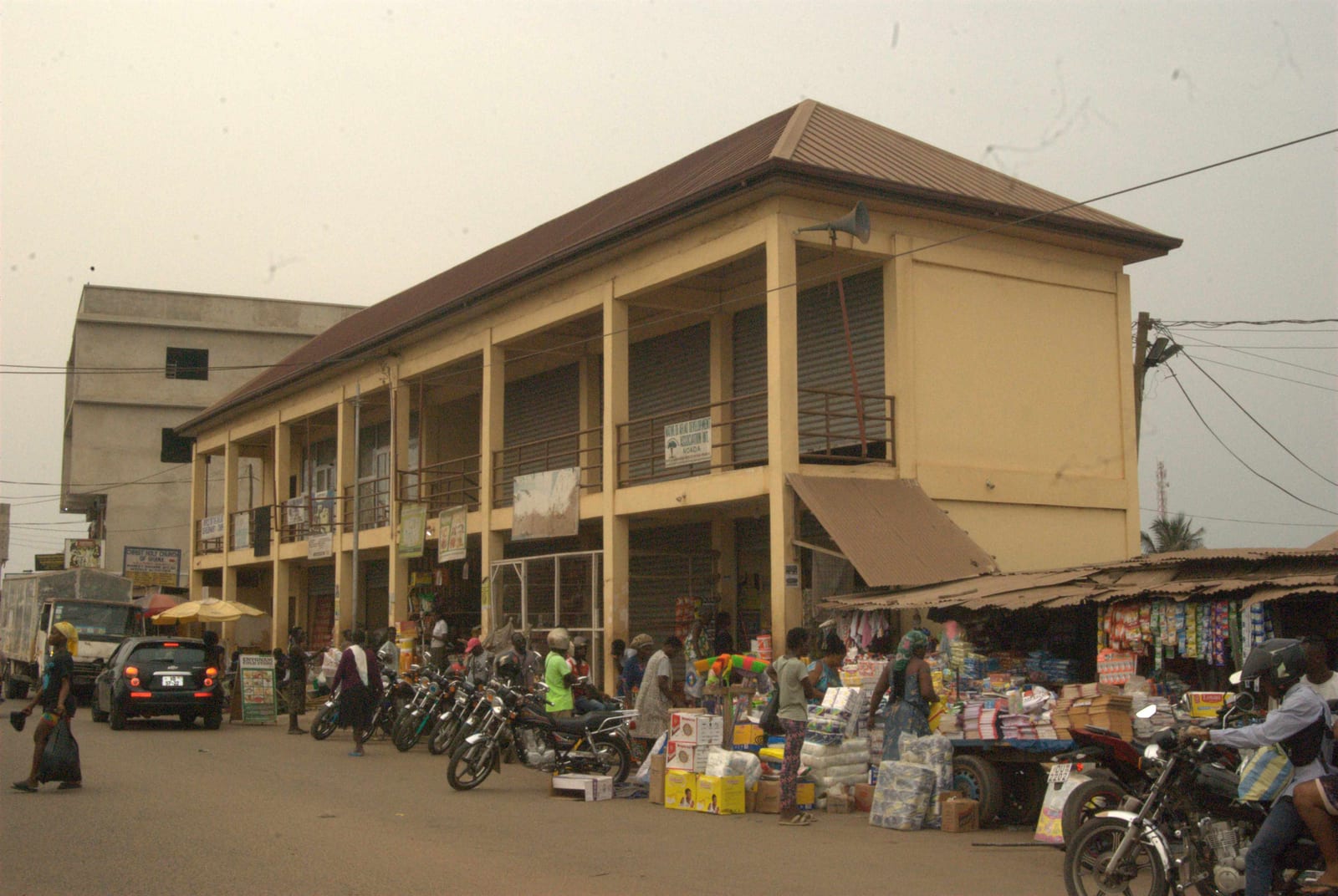 Construction of 10-Unit Lockable Market Stores at Aflao