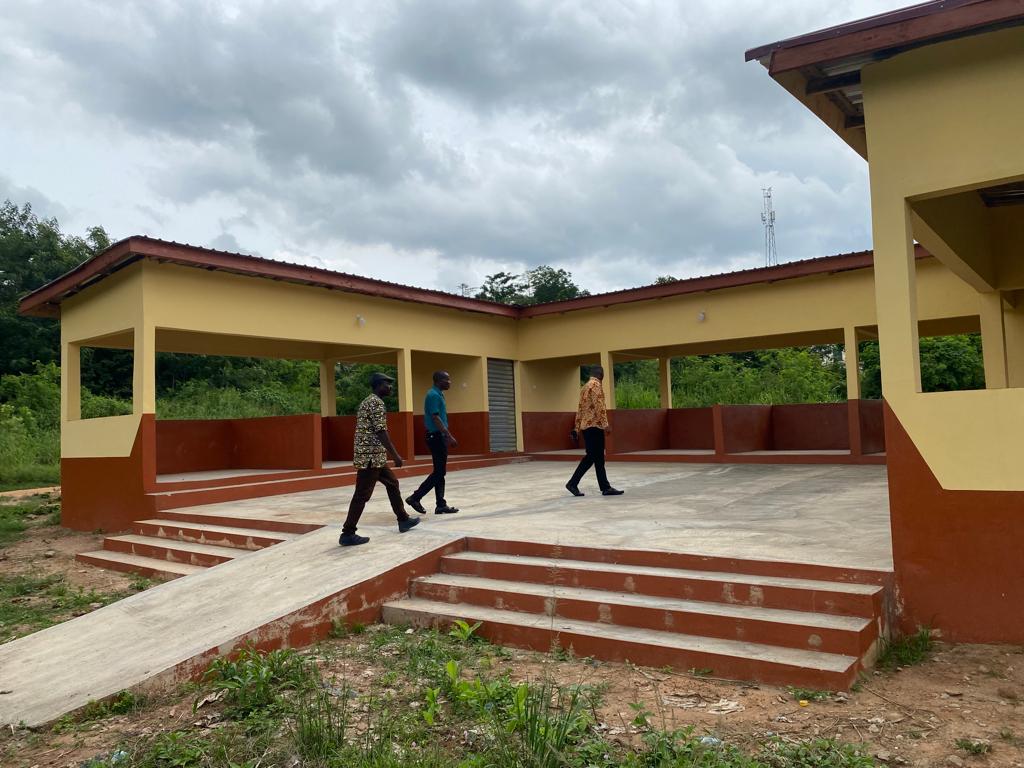 Construction of 10-Unit Market Shed, Stores and Toilet Facility at Dominase