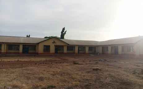 Construction of 6-unit Classroom Block at Kpandai SHS