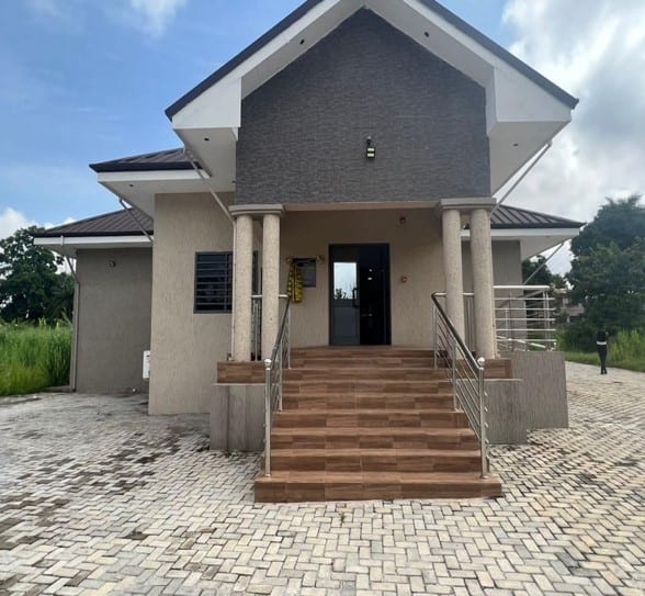 Conversion of a Dilapidated Residential Building into Clinic