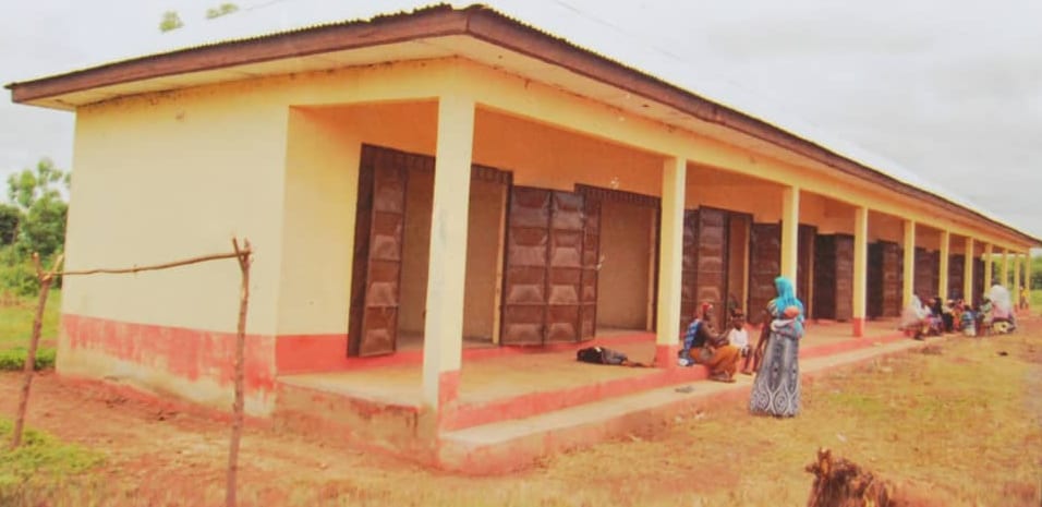 10-Unit Market Stores at Zieng