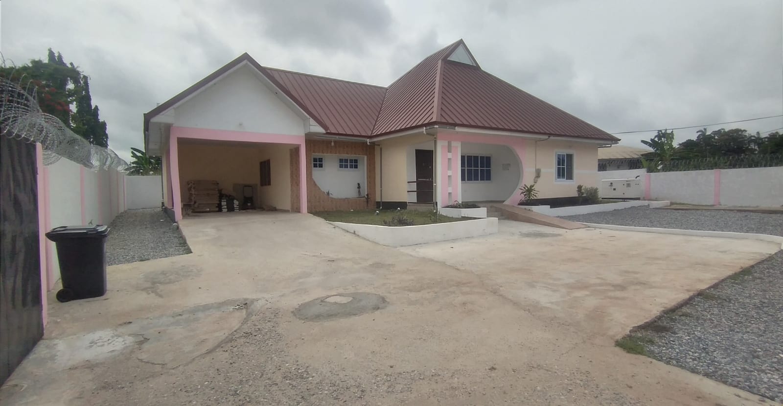Construction of Bungalow for High Court Judge at Atekyem
