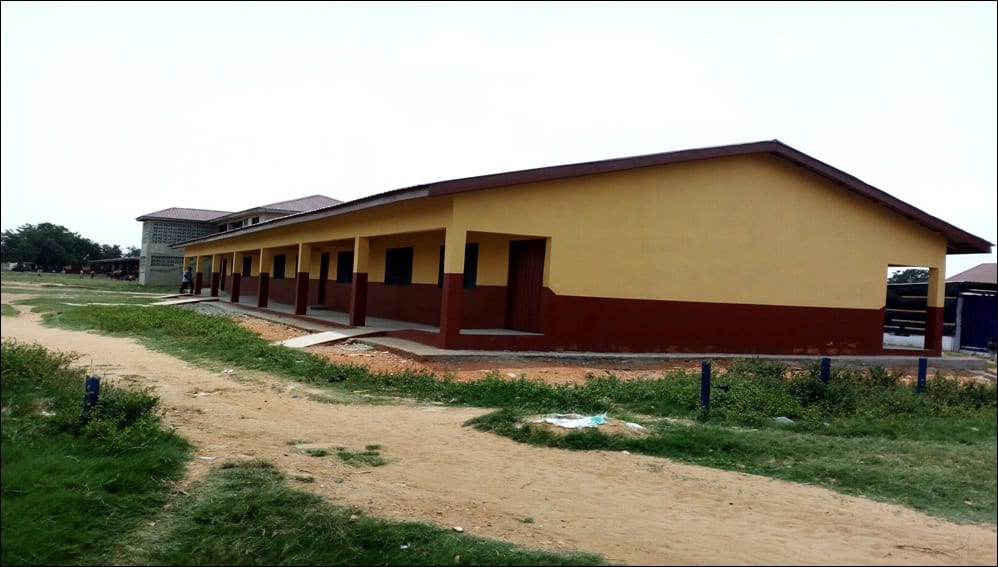 1No. 3-Unit Classroom Block at Afienya-Mataheko