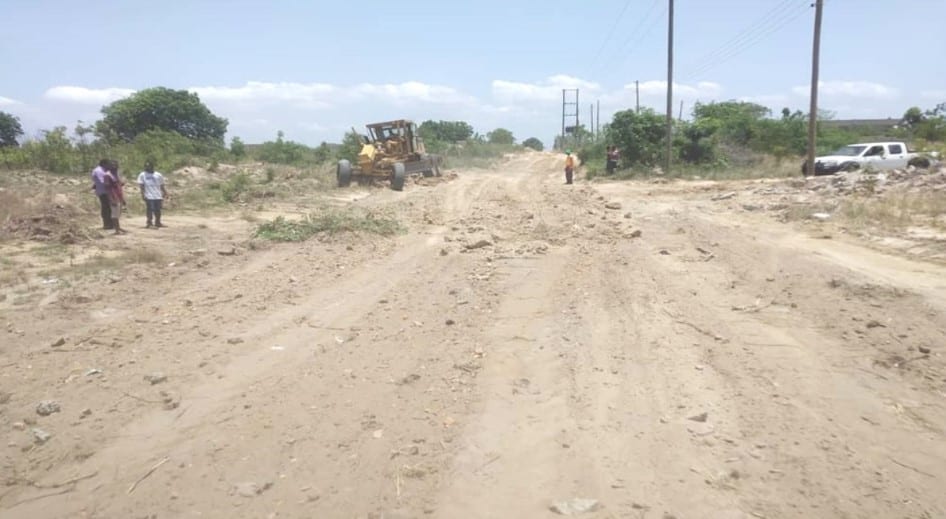 Reshaping and Sectional Graveling of Roads at Bulaaso