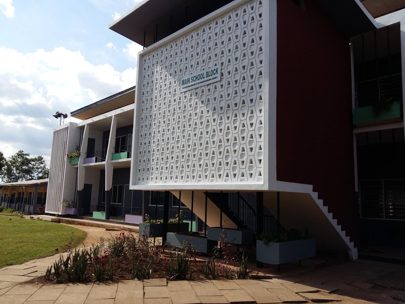 Renovation of Classroom Block at St. Louis SHS
