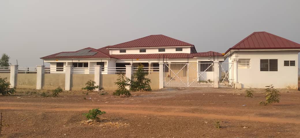 Construction of District Court at Drobonso