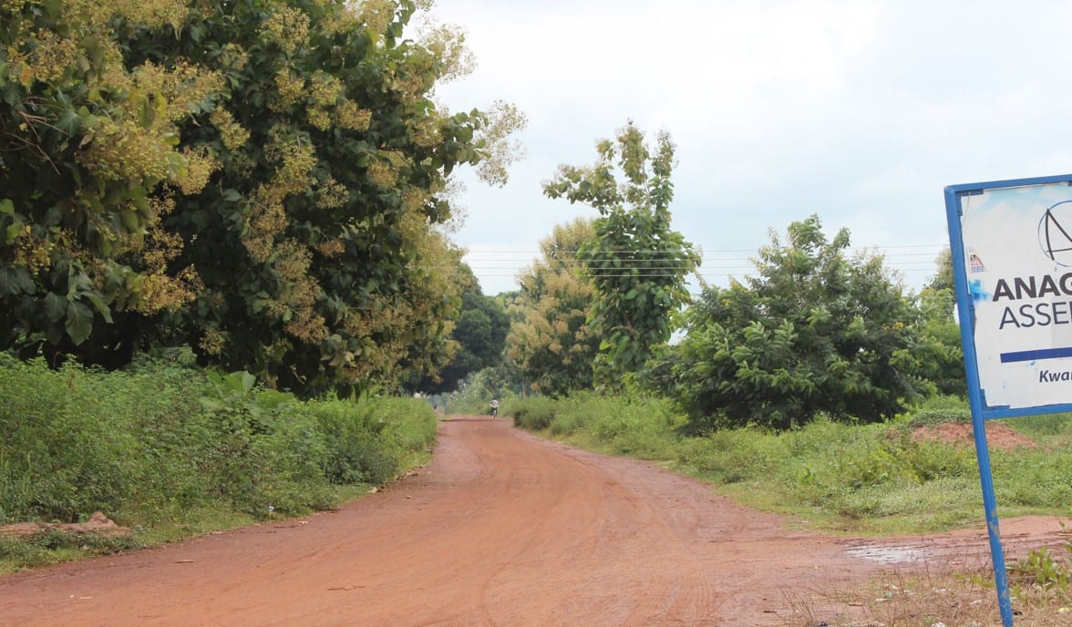Re-graveling of Old Market Road to Hospital Junction at Kwame Danso