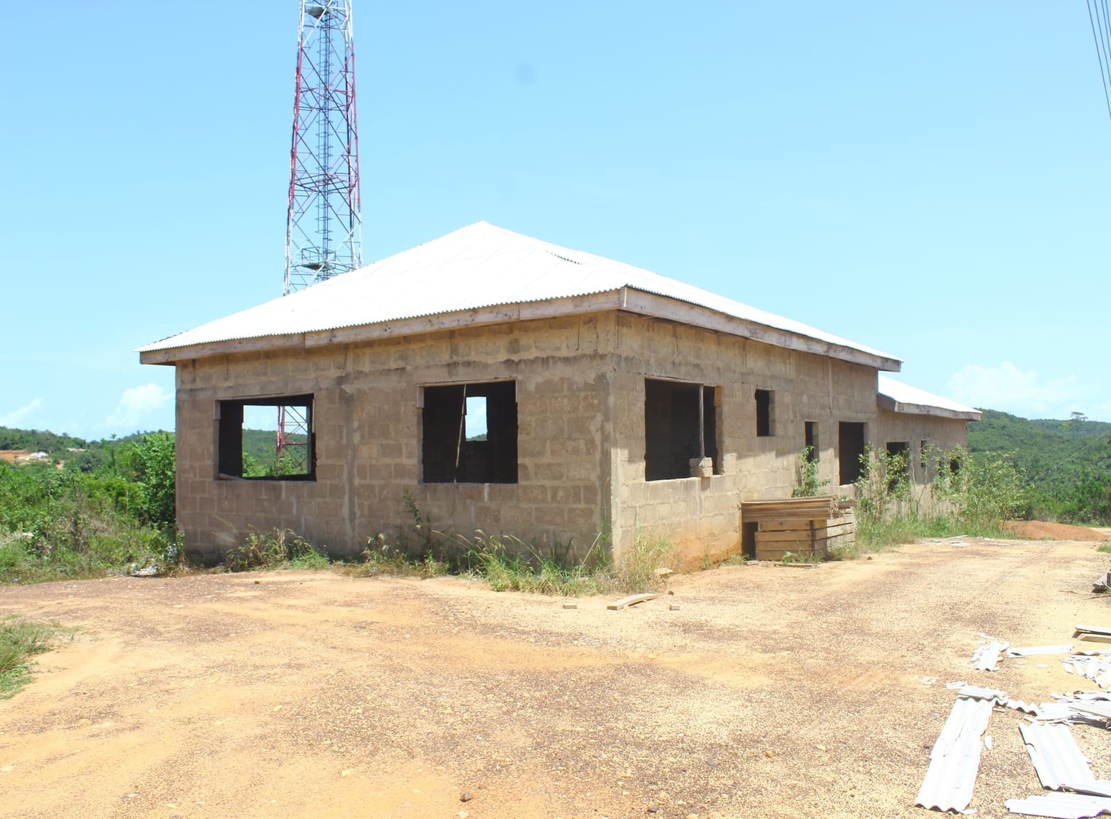 Construction of 1No. 4-Unit Semi-Detached Chamber and Hall Staff Quarters at Shama