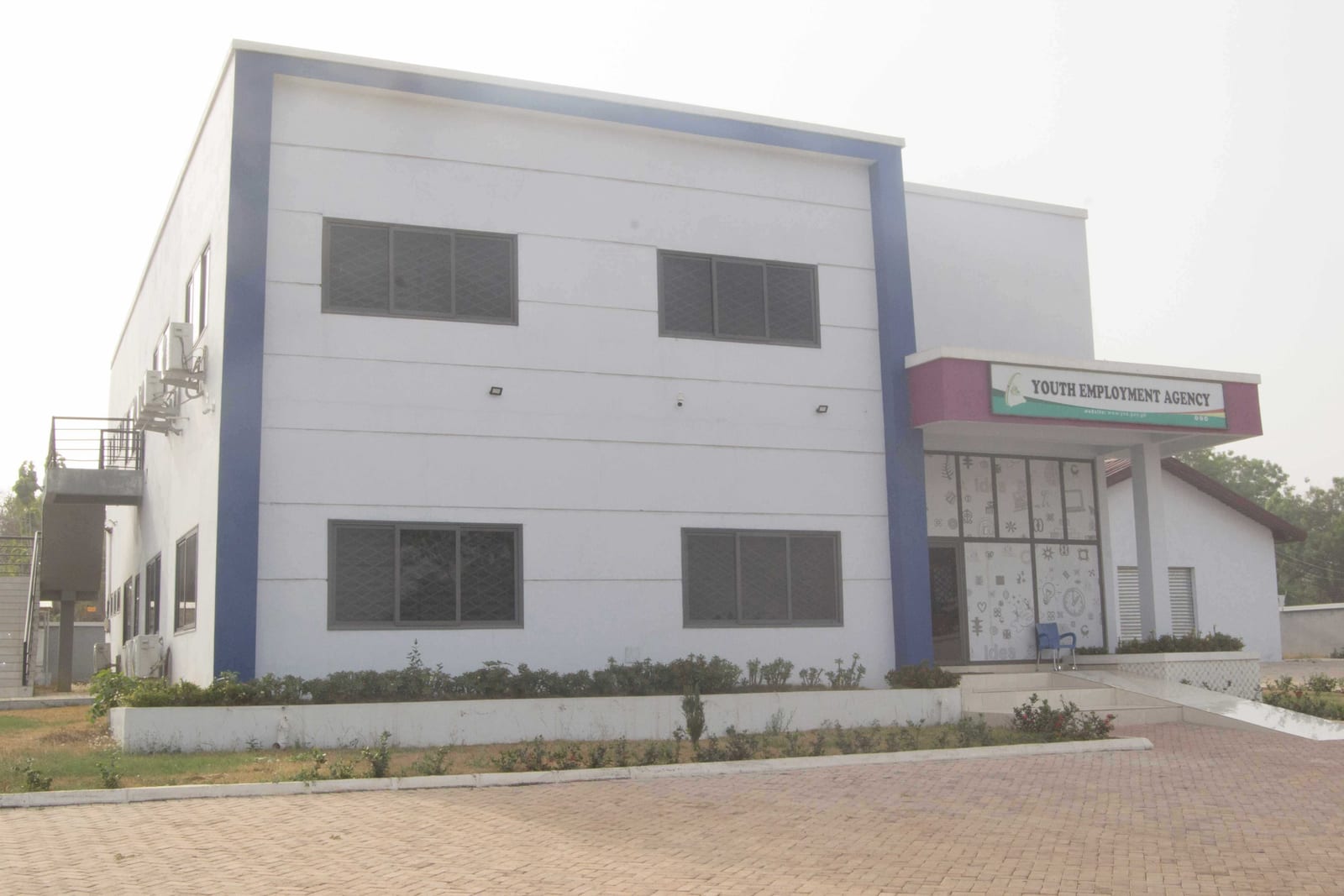 Construction of 1No. Regional Youth Employment Office at Sunyani SSNIT Area
