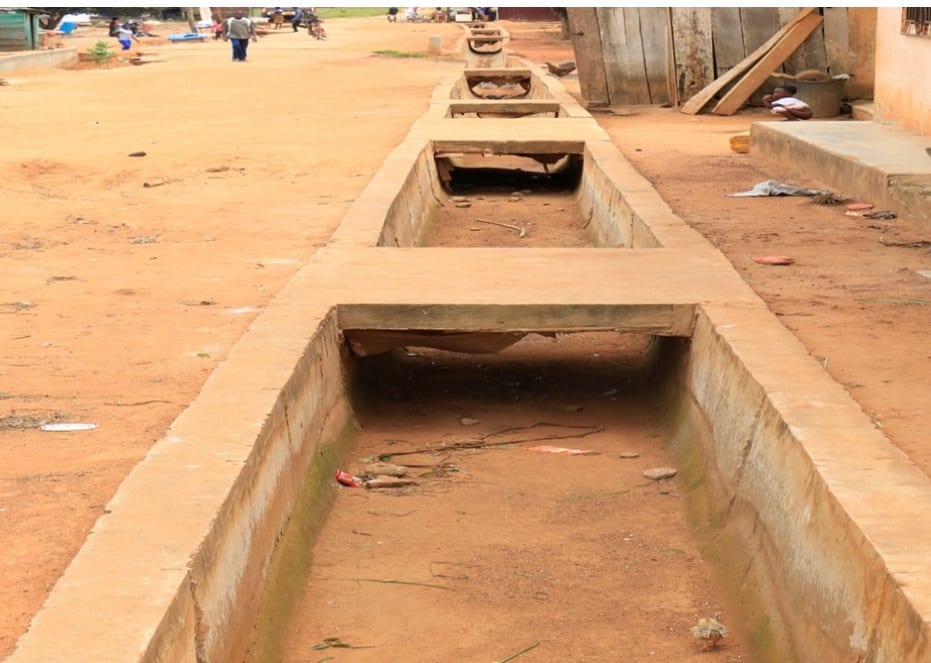 Construction of U-Drains at Buokrukruwaa