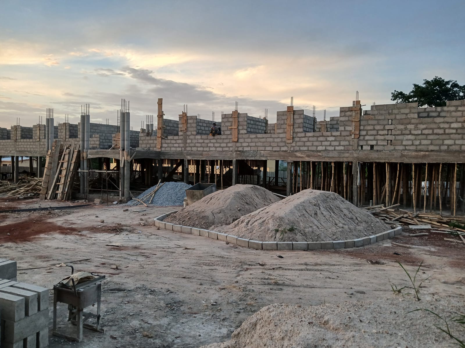 Construction of 1 Storey Police Quarters at Duayaw Nkwanta